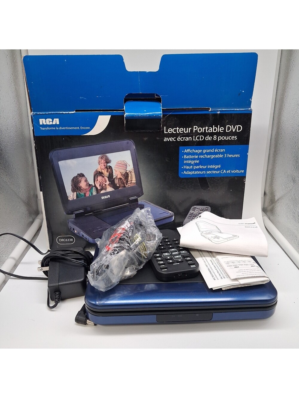 RCA DRC6338 8" Portable DVD Player Blue Tested Remote Box Car Wall Adapters